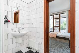 Гостевой дом Villa Bonda Одесса Классический трехместный номер-5