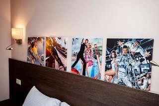 Гостевой дом Villa Bonda Одесса Cемейный номер с собственной ванной комнатой-13